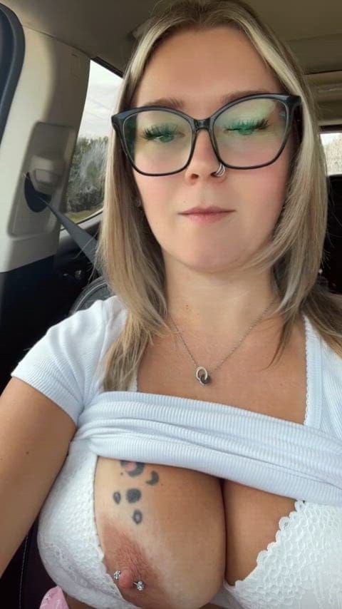 Naughty mommy driving