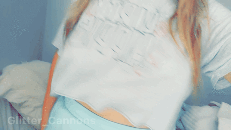 Happy Weekend from my MILF boobs