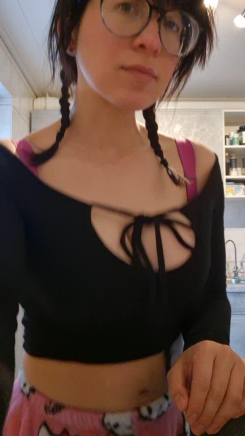 Big Boobs Boob Bounce In The Kitchen Where I