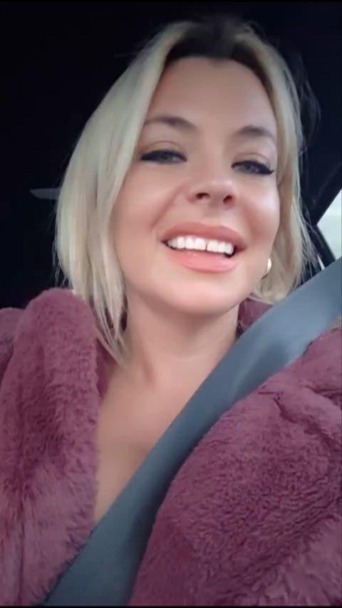 Big Boobs Friday Feeling With The Girls Frankiefiestymilf