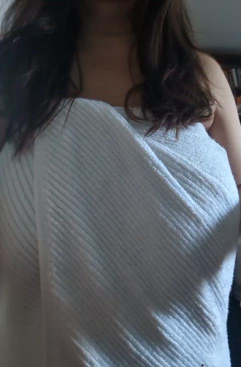 Big Boobs I Hate Putting On Clothes After I