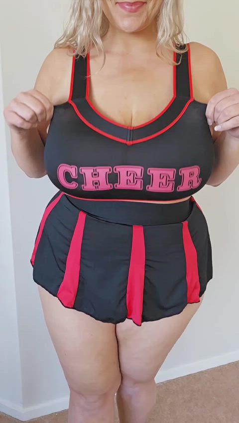 Big Boobs Just Here To Cheer You On And