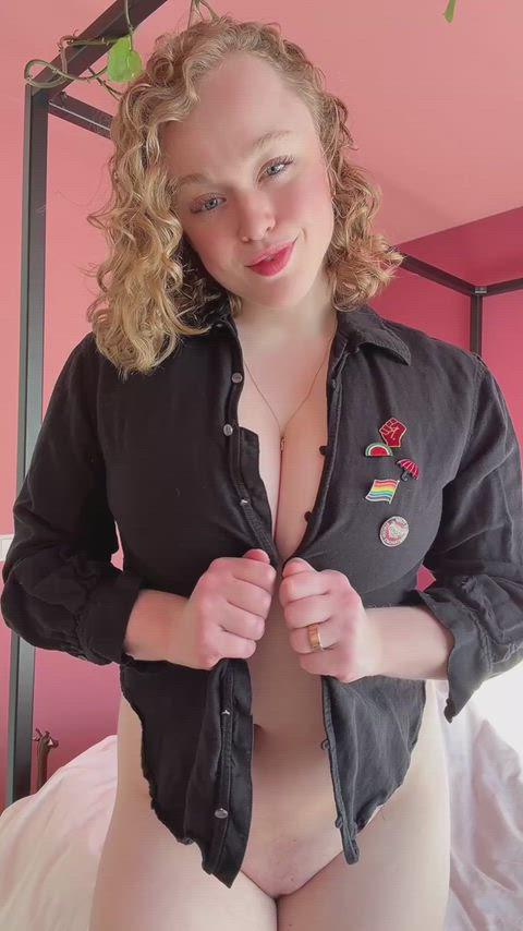 Big Boobs - Why I Like Wearing Shirts.. - Sarah-Xxx 2 Big Boobs Why I Like Wearing Shirts Sarah