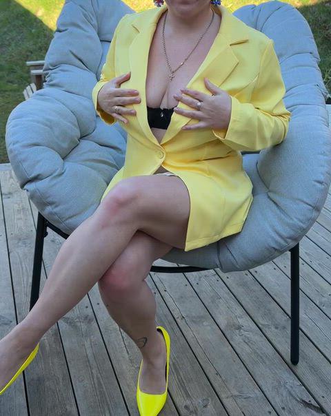 Big Boobs Always Love To Show Them Off