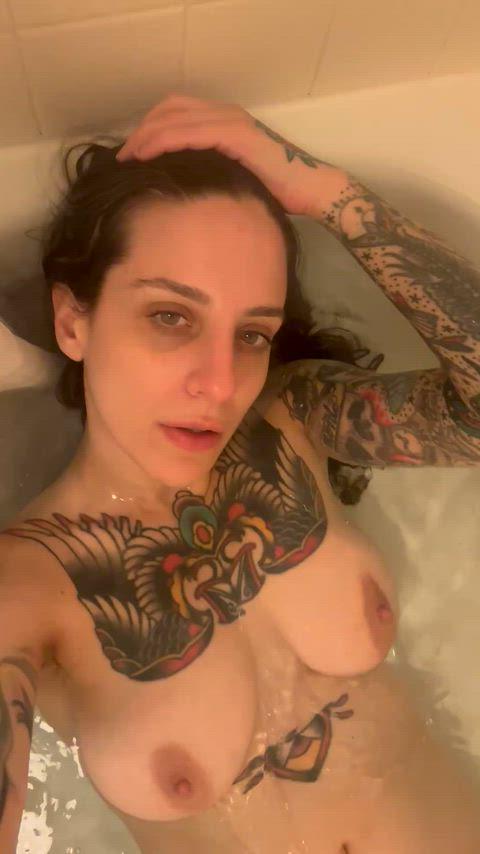 Big Boobs Morning Ritual Getting My Tits Fresh And
