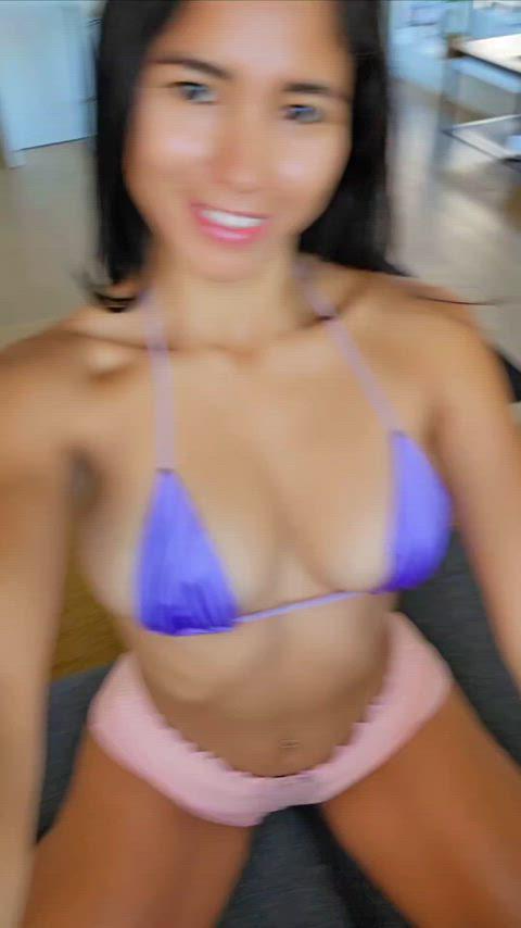 Big Boobs Come And Grab Them