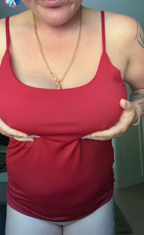Big Boobs Yes I Love Them To Show To